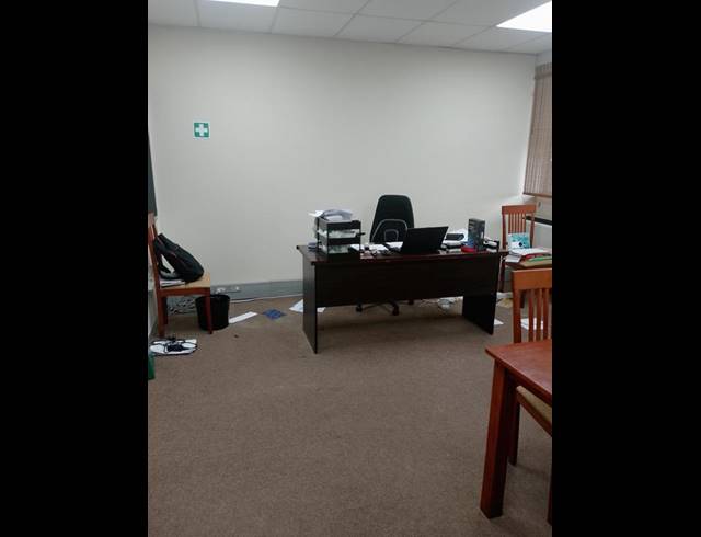 OFFICE FOR SALE IN NEW GERMANY